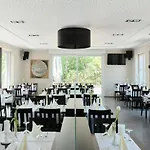 Beisenbusch & Restaurant Hotel 2*