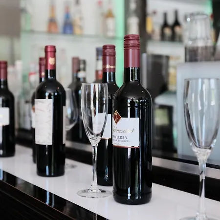 Beisenbusch & Restaurant Hotel 2*