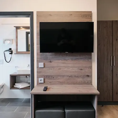 Otel Beisenbusch & Restaurant 2*