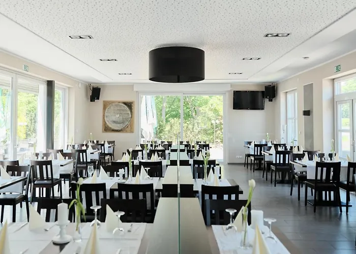 Beisenbusch & Restaurant Hotel 2*